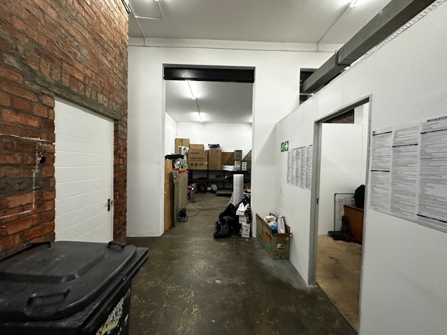 To Let Commercial Property for Rent in Maitland Western Cape